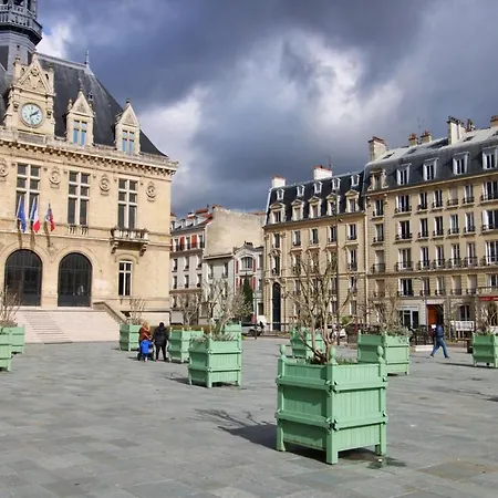 شقة Location Near Parissuperb Cosy 2p *